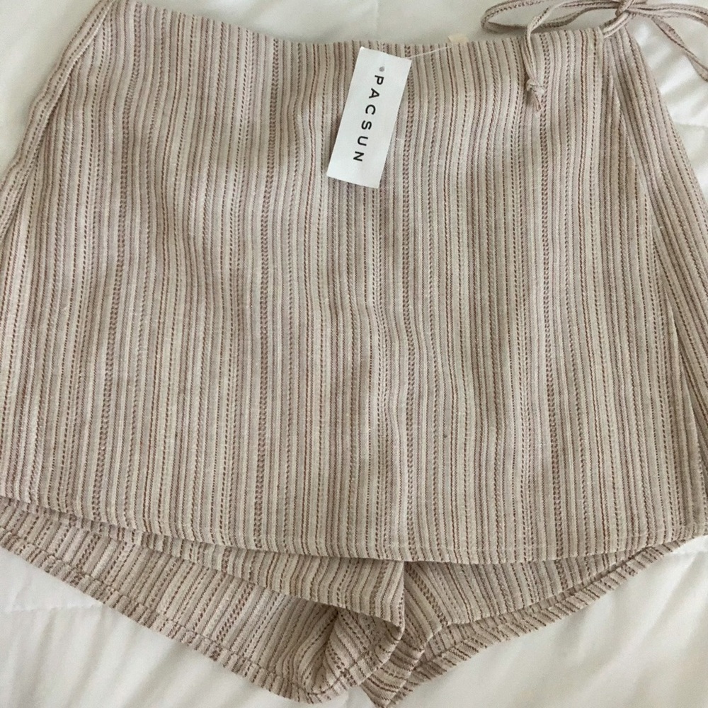Pacsun skort.